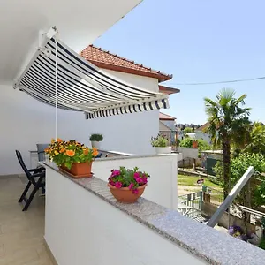 apartment-vesna-zadar-23000-3.hotelinzadar.com/