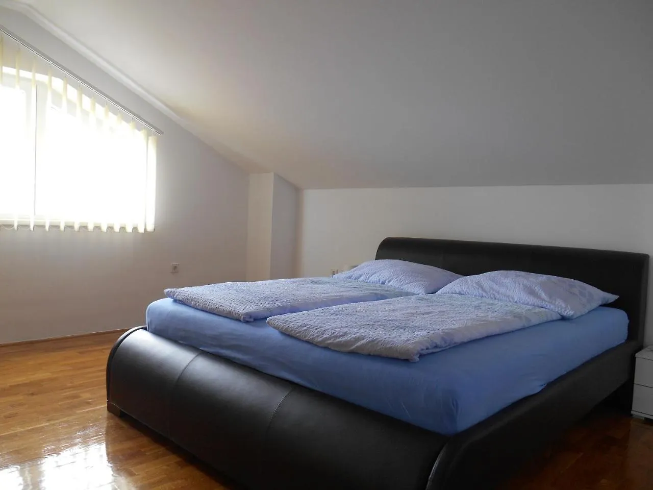 Apartments Diana Smrika